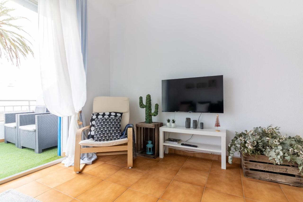 Sea & Wave Pedregalejo Beach Apartment Málaga Eksteriør bilde