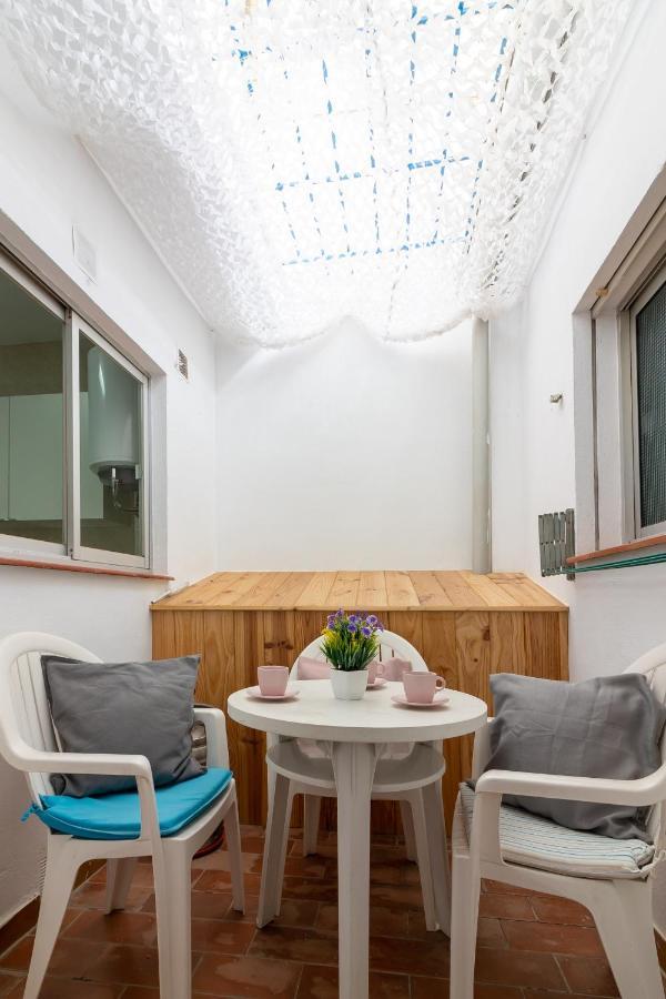 Sea & Wave Pedregalejo Beach Apartment Málaga Eksteriør bilde