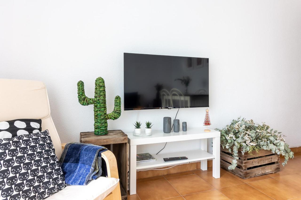 Sea & Wave Pedregalejo Beach Apartment Málaga Eksteriør bilde