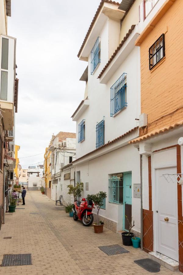 Sea & Wave Pedregalejo Beach Apartment Málaga Eksteriør bilde
